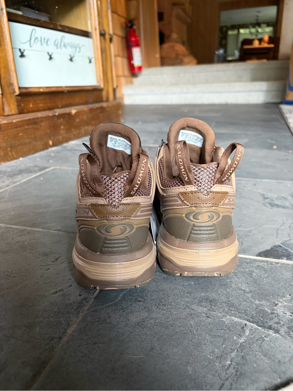 Salomon women’s Athletic Trail Shoes - Tan Brown - Picture 2 of 3